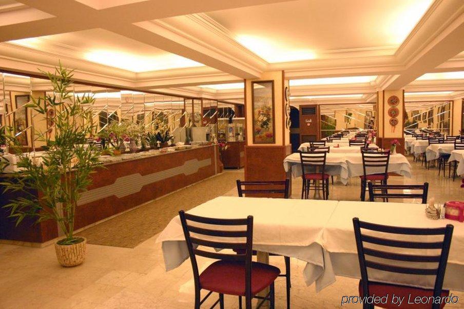 Hotel Monopol Estambul Restaurante foto